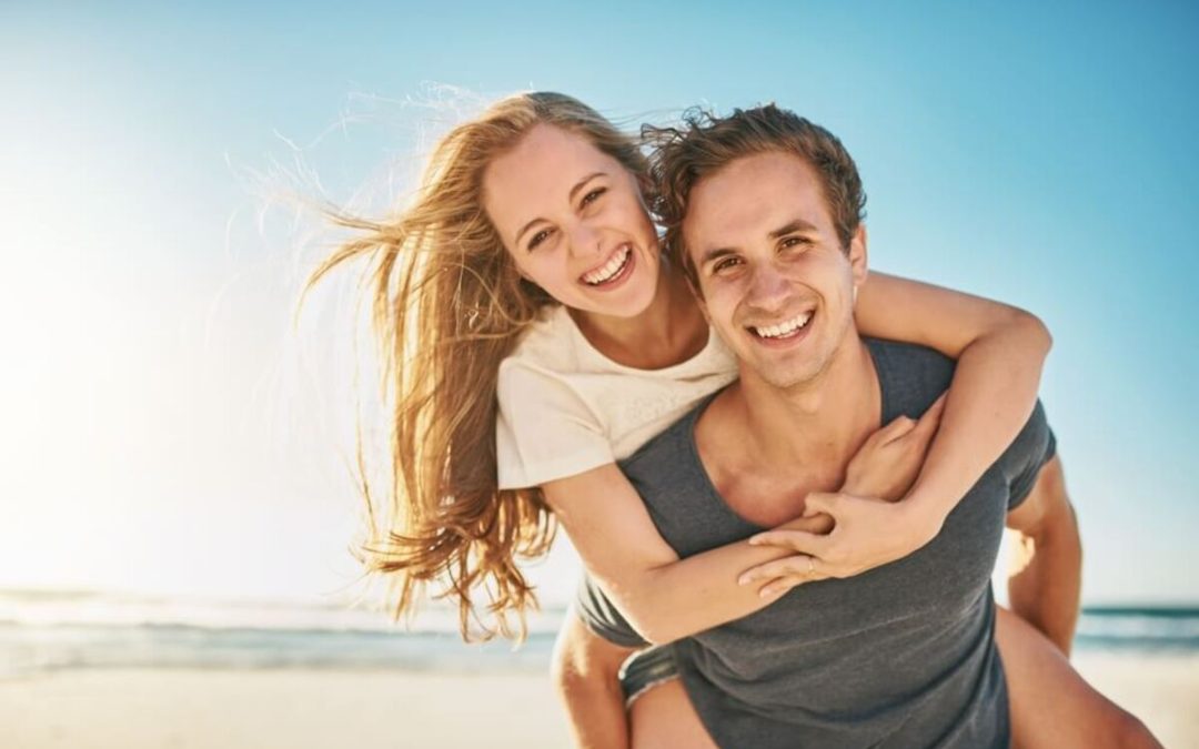 Baking Soda Teeth Whitening Dangers: The Risks Behind the Trend